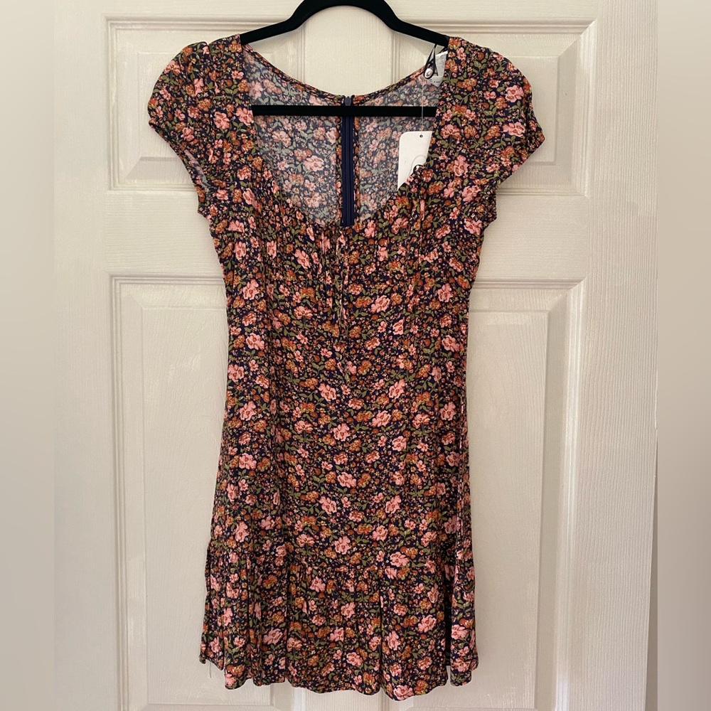 Elodie Floral Mini Dress NWT Size Women’s Small Short Sleeve Cottagecore